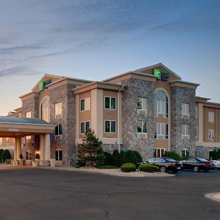 Holiday Inn Express Hotel & Suites Saginaw By Ihg Ngoại thất bức ảnh