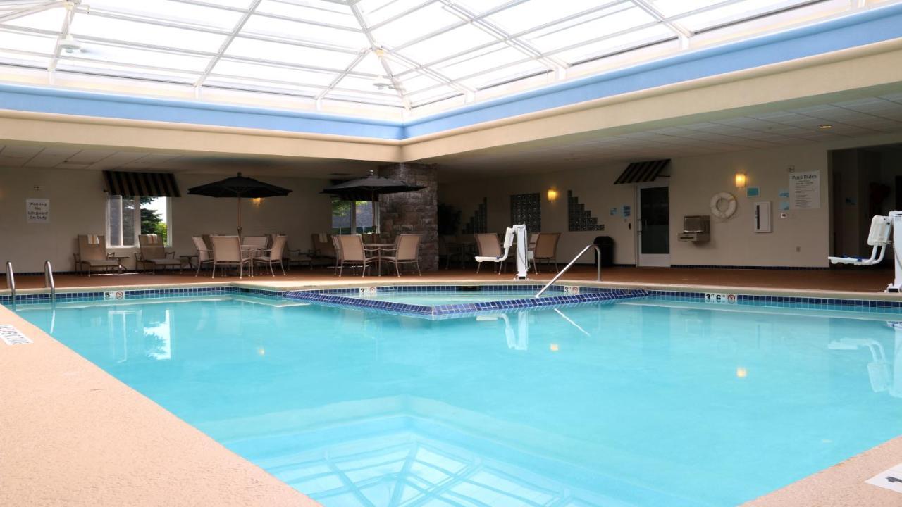 Holiday Inn Express Hotel & Suites Saginaw By Ihg Ngoại thất bức ảnh