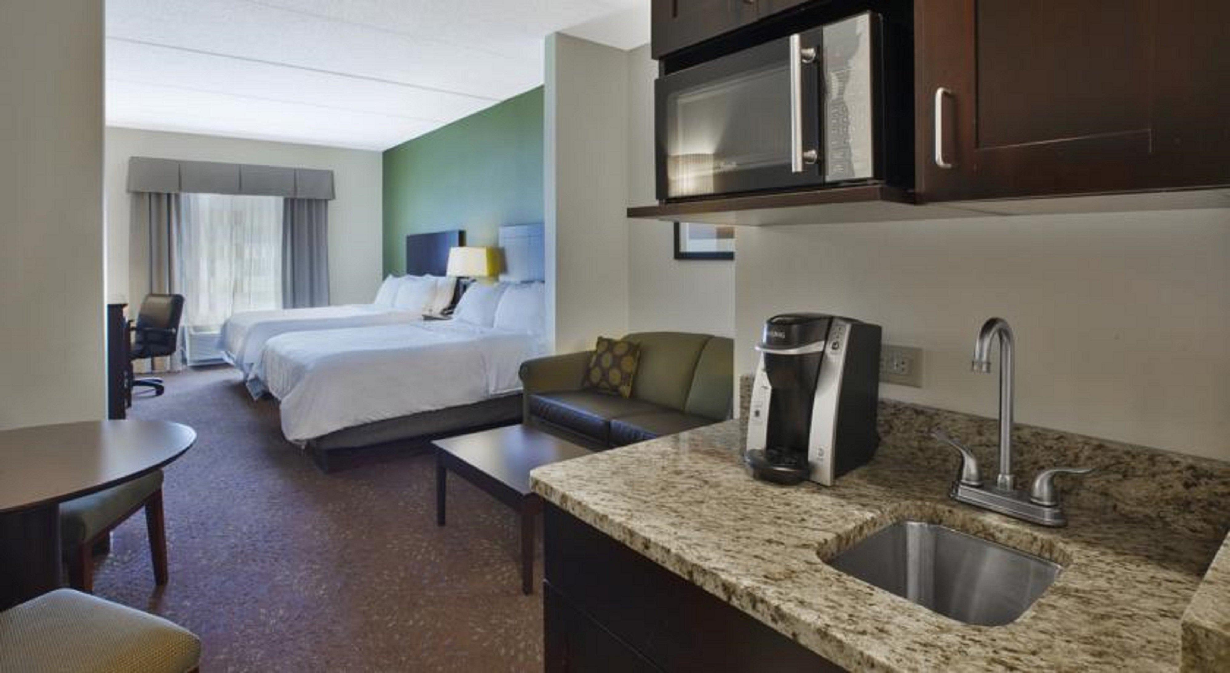 Holiday Inn Express Hotel & Suites Saginaw By Ihg Ngoại thất bức ảnh