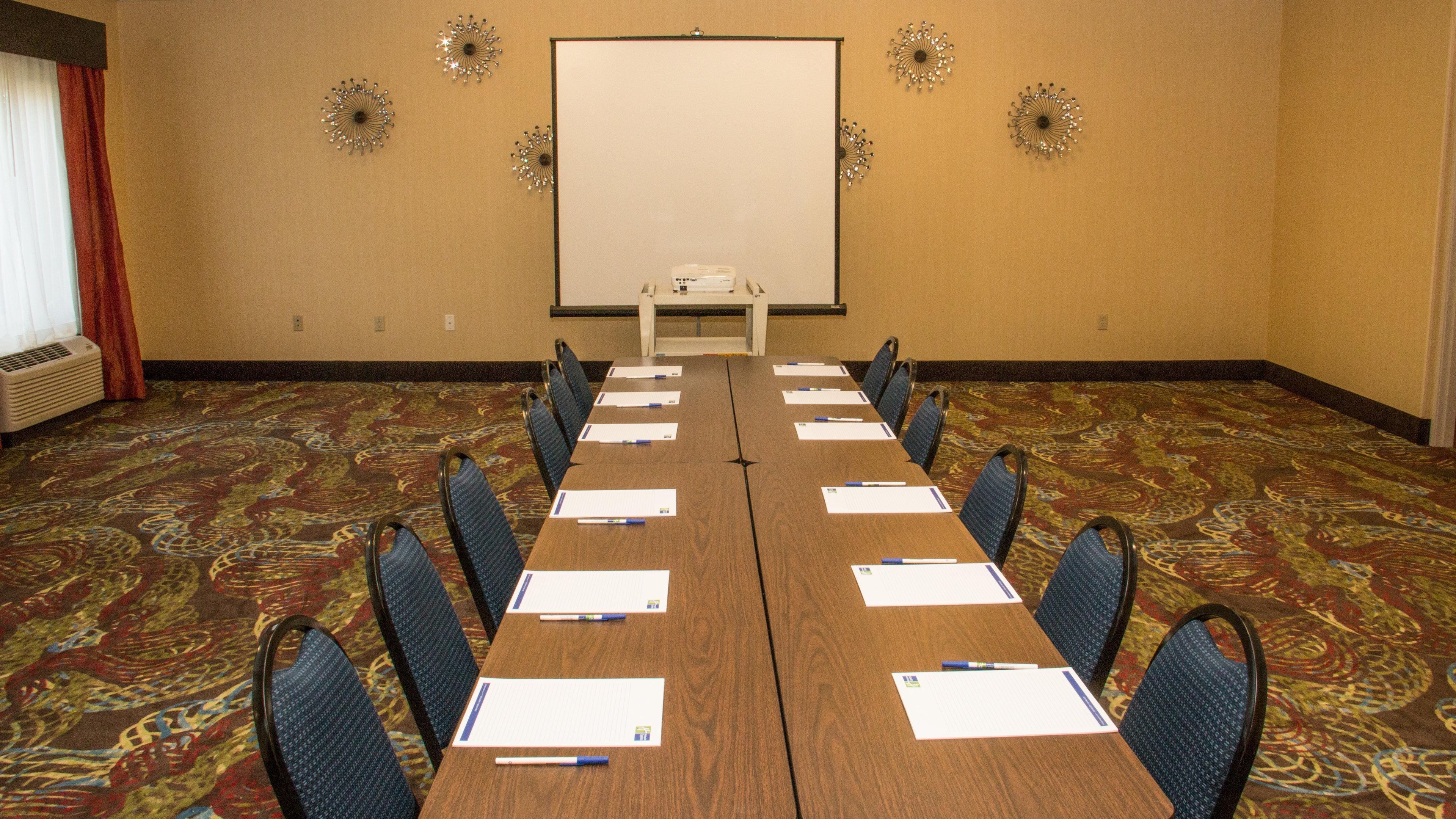 Holiday Inn Express Hotel & Suites Saginaw By Ihg Ngoại thất bức ảnh
