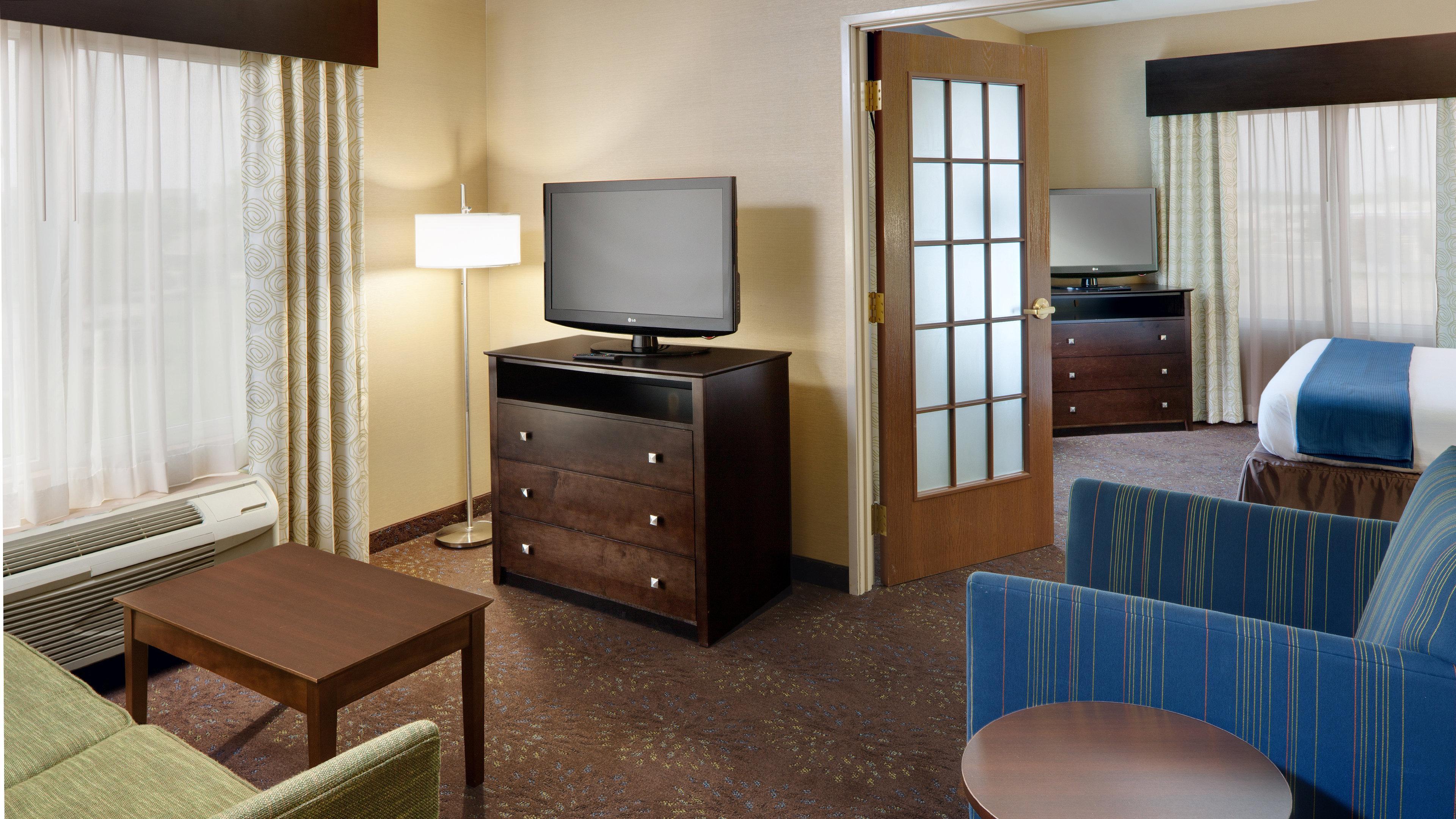 Holiday Inn Express Hotel & Suites Saginaw By Ihg Ngoại thất bức ảnh
