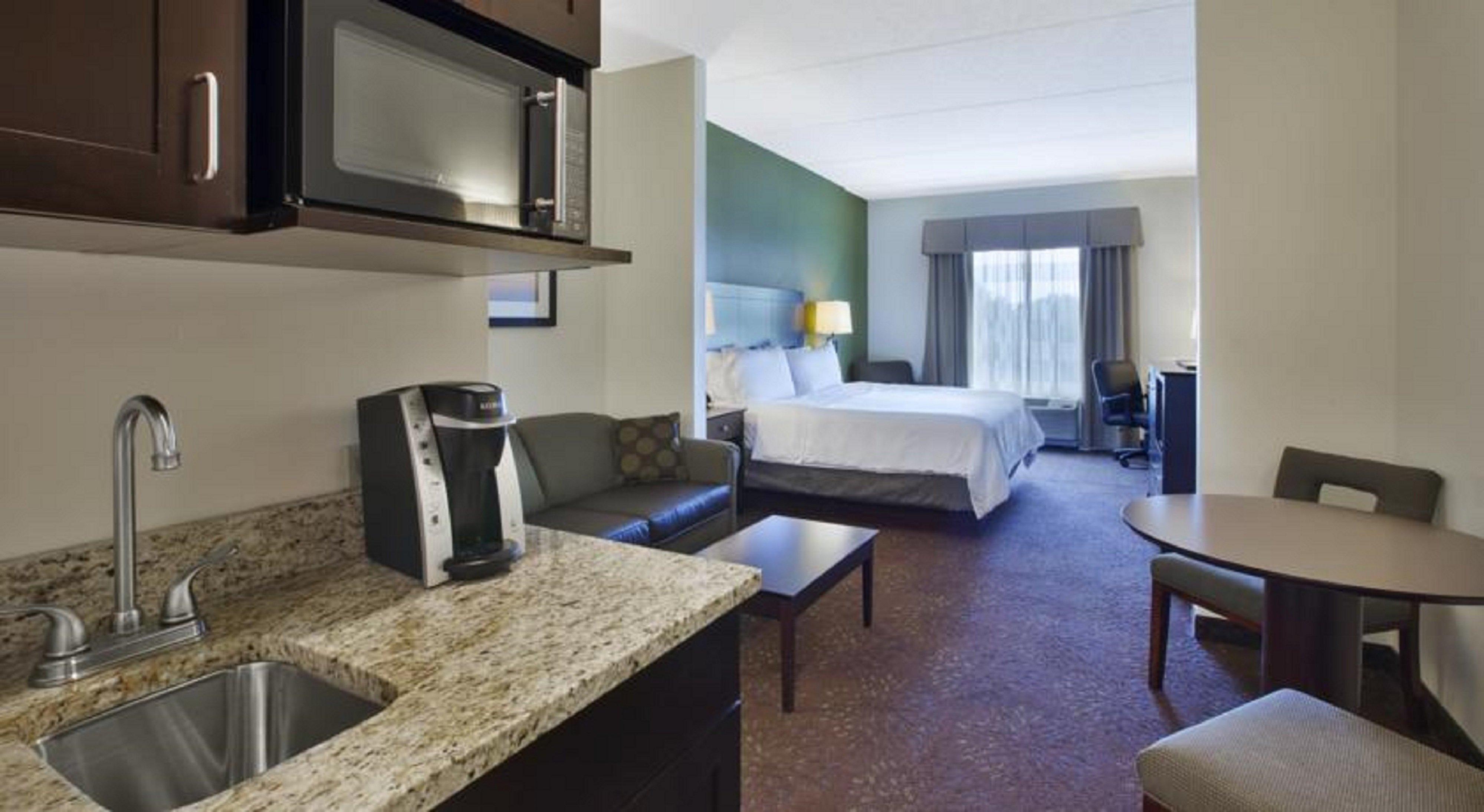 Holiday Inn Express Hotel & Suites Saginaw By Ihg Ngoại thất bức ảnh
