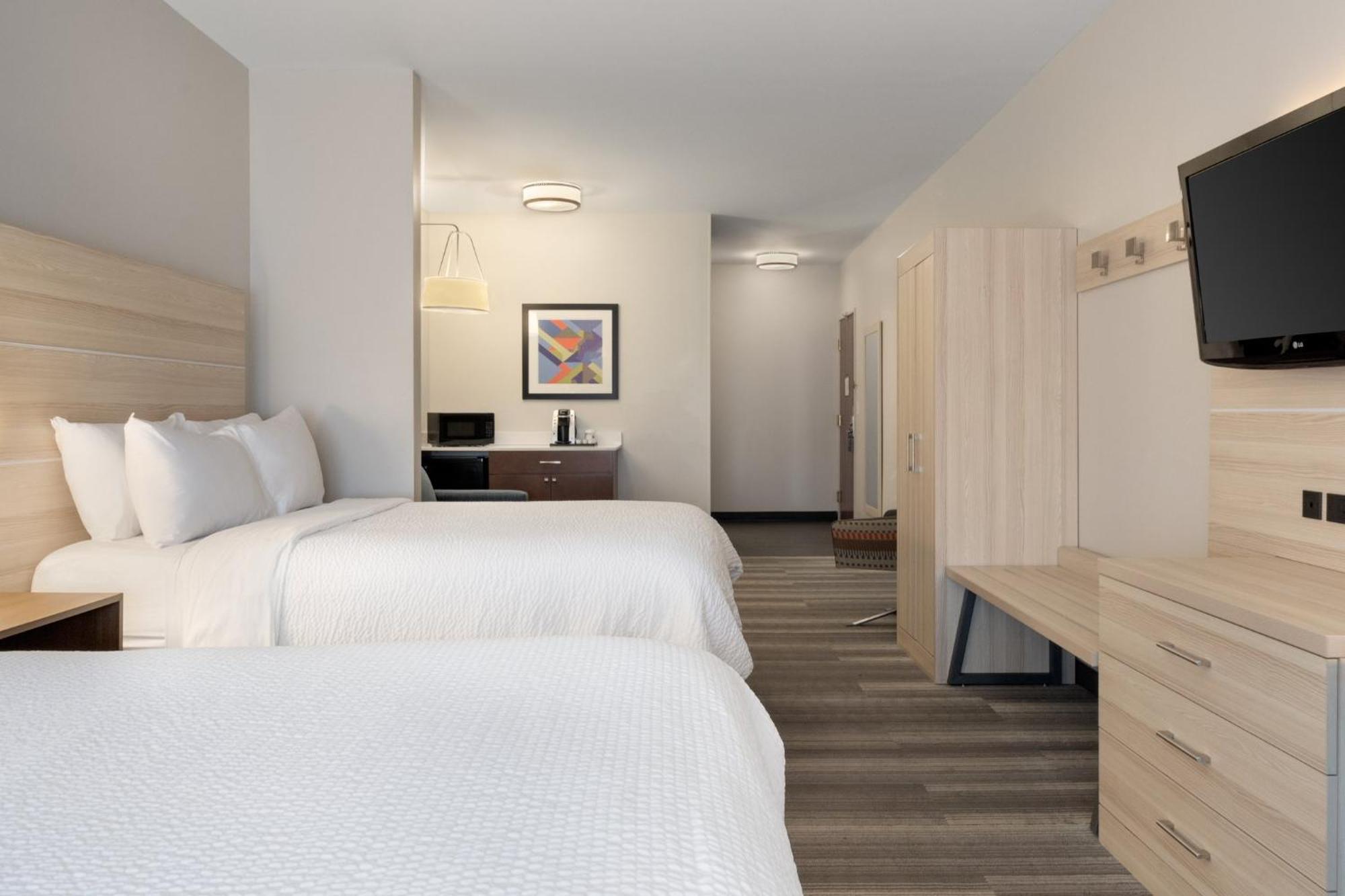 Holiday Inn Express Hotel & Suites Saginaw By Ihg Ngoại thất bức ảnh