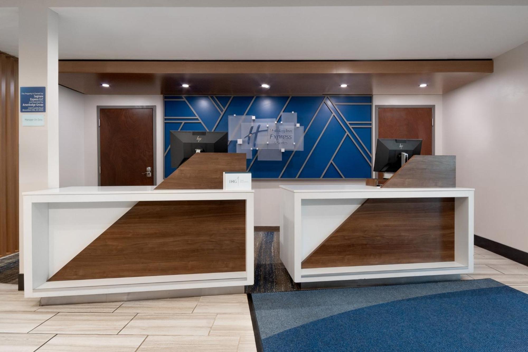 Holiday Inn Express Hotel & Suites Saginaw By Ihg Ngoại thất bức ảnh