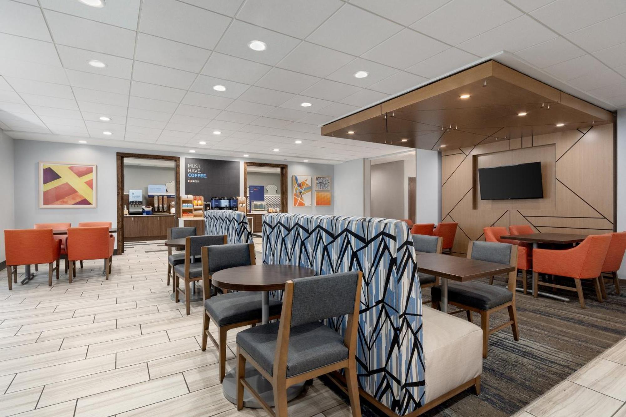 Holiday Inn Express Hotel & Suites Saginaw By Ihg Ngoại thất bức ảnh