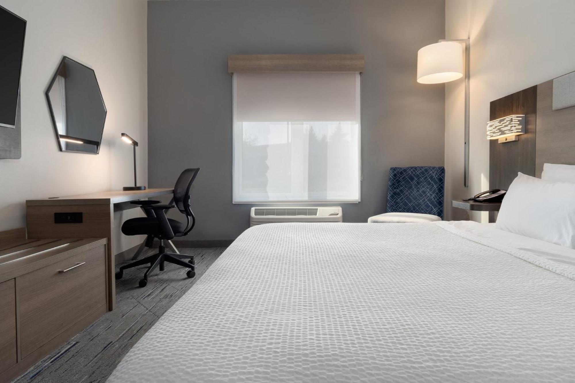 Holiday Inn Express Hotel & Suites Saginaw By Ihg Ngoại thất bức ảnh